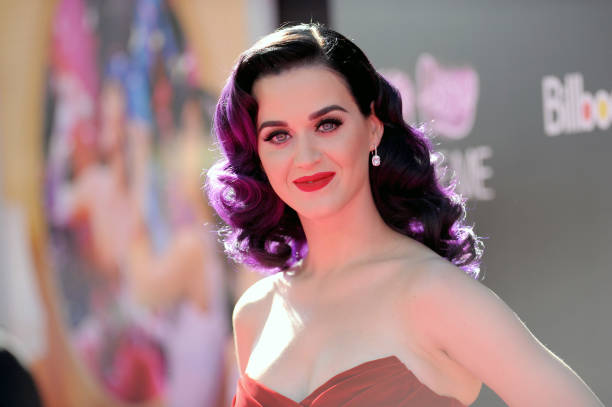HOLLYWOOD, CA - JUNE 26:  Singer Katy Perry arrives at the premiere of Paramount Insurge's "Katy Perry: Part Of Me" held at Grauman's Chinese Theatre on June 26, 2012 in Hollywood, California.  (Photo by Jason Merritt/Getty Images)
